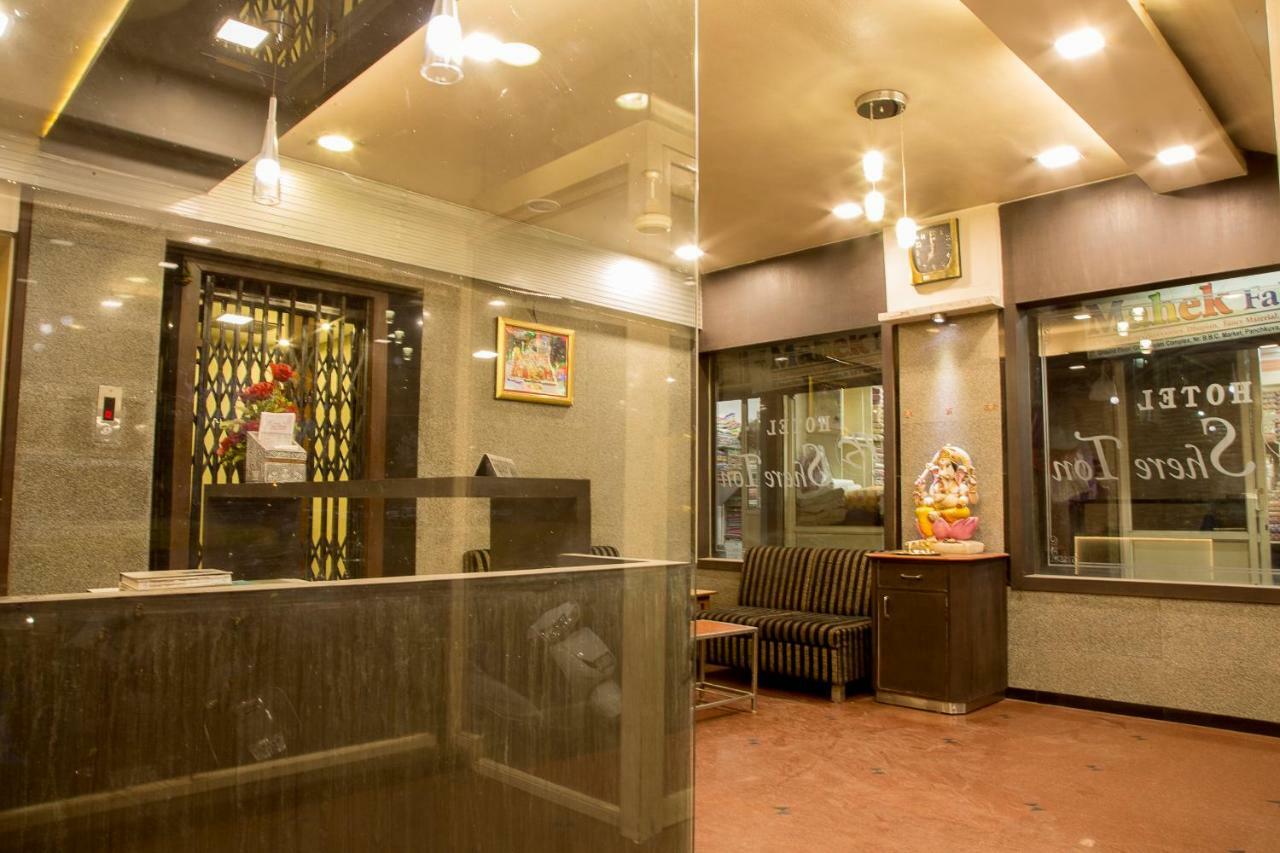 Hotel Shertown Ahmedabad Exterior photo